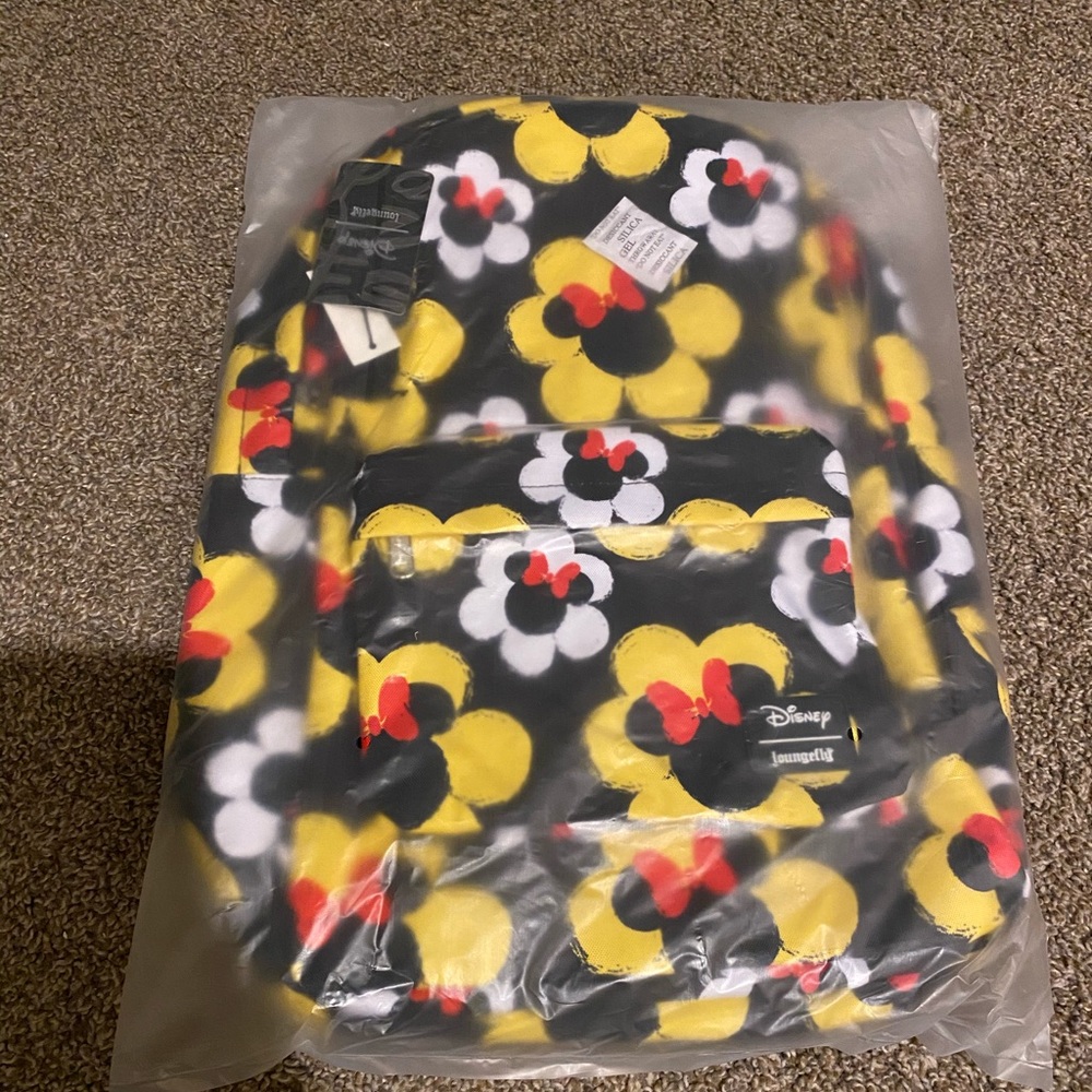Minnie loungefly